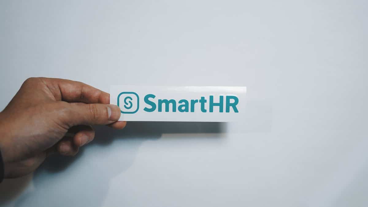 SmartHR Vinyl Decals