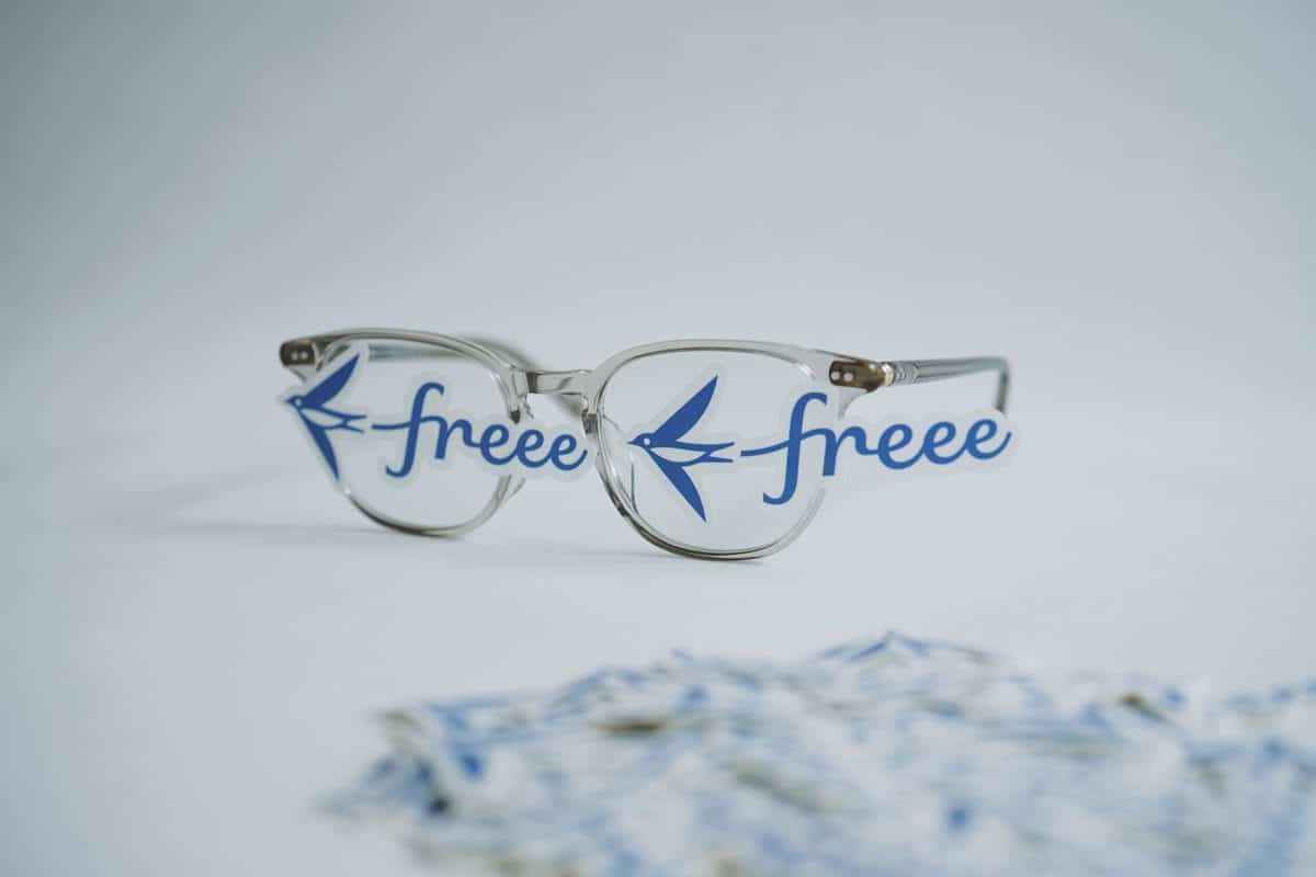 freee Novelty Sticker