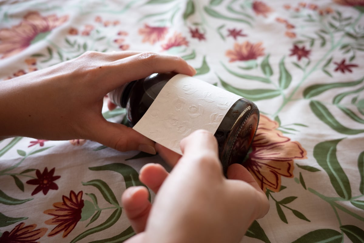 Applying a sticker from the edge